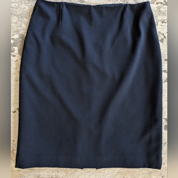Ladies Navy Pencil Skirt - Picture 1 of 2